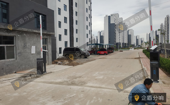 北京某住宅小區(qū)智能門(mén)禁-智慧停車場(chǎng)管理系統(tǒng)施工